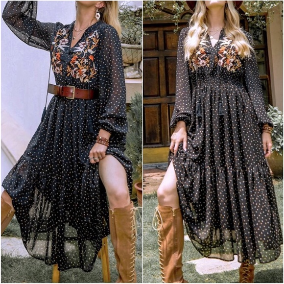 Dresses & Skirts - Boho floral print embroidered Polka Dot Maxi dress